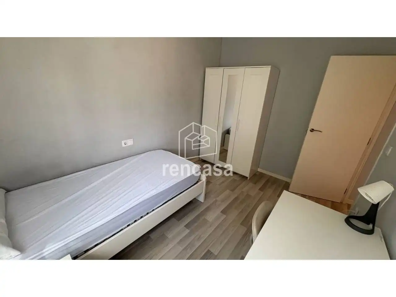 Bedroom of Houses for rent in Lleida  with Heating, Private garden and Parquet flooring