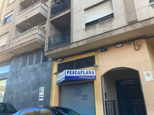 Local comercial en Venta en Carrer de Miguel Juan Pascual, 12 en Parque Ribalta - Plaza de Toros