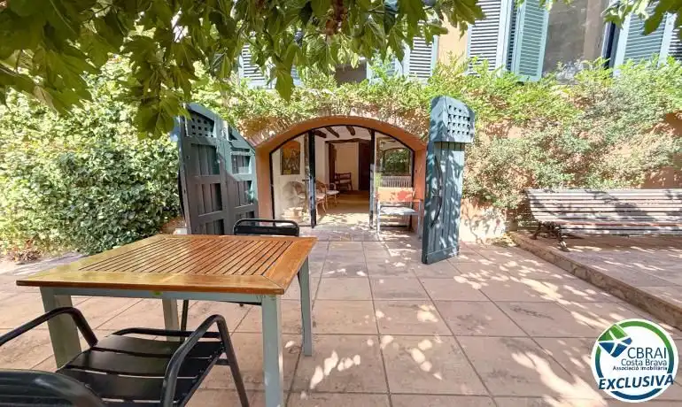 Houses for sale in Espolla, Girona