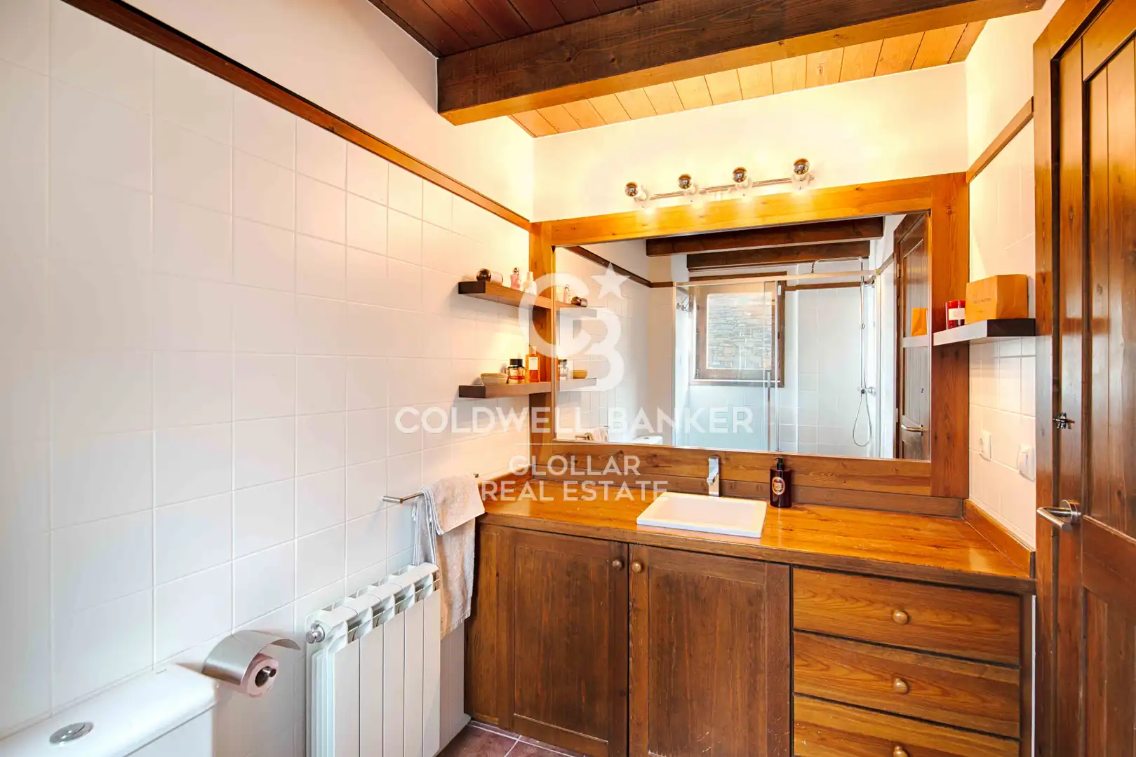 Bathroom of Duplexes for sale in Guils de Cerdanya  with Heating, Parquet flooring and Terrace