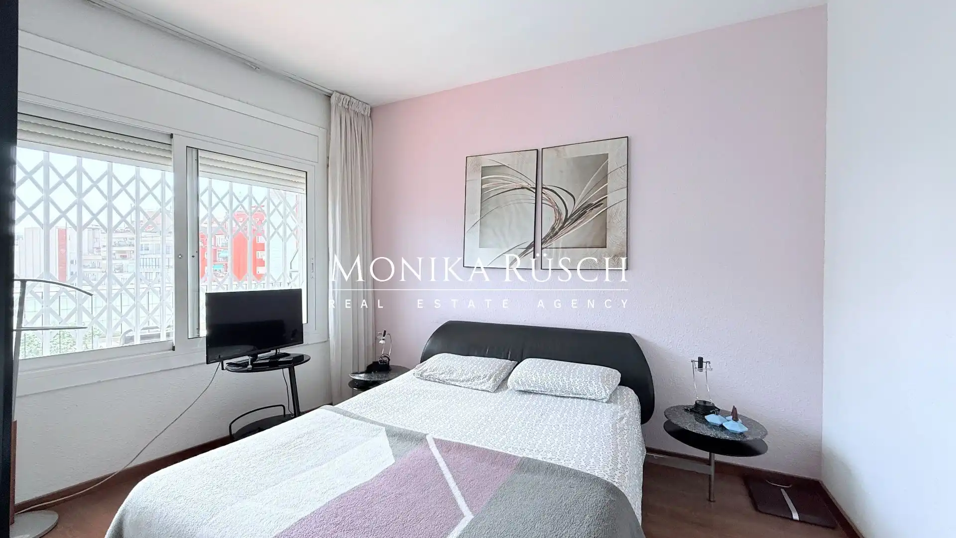 Schlafzimmer von Wohnung zum Verkauf in Barcelona mit Klimaanlage, Heizung und Terrasse