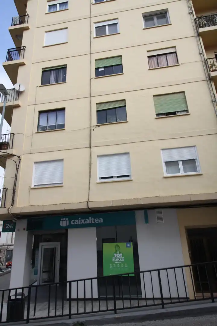 Pis amb terrassa en venda a Calle TEULADA