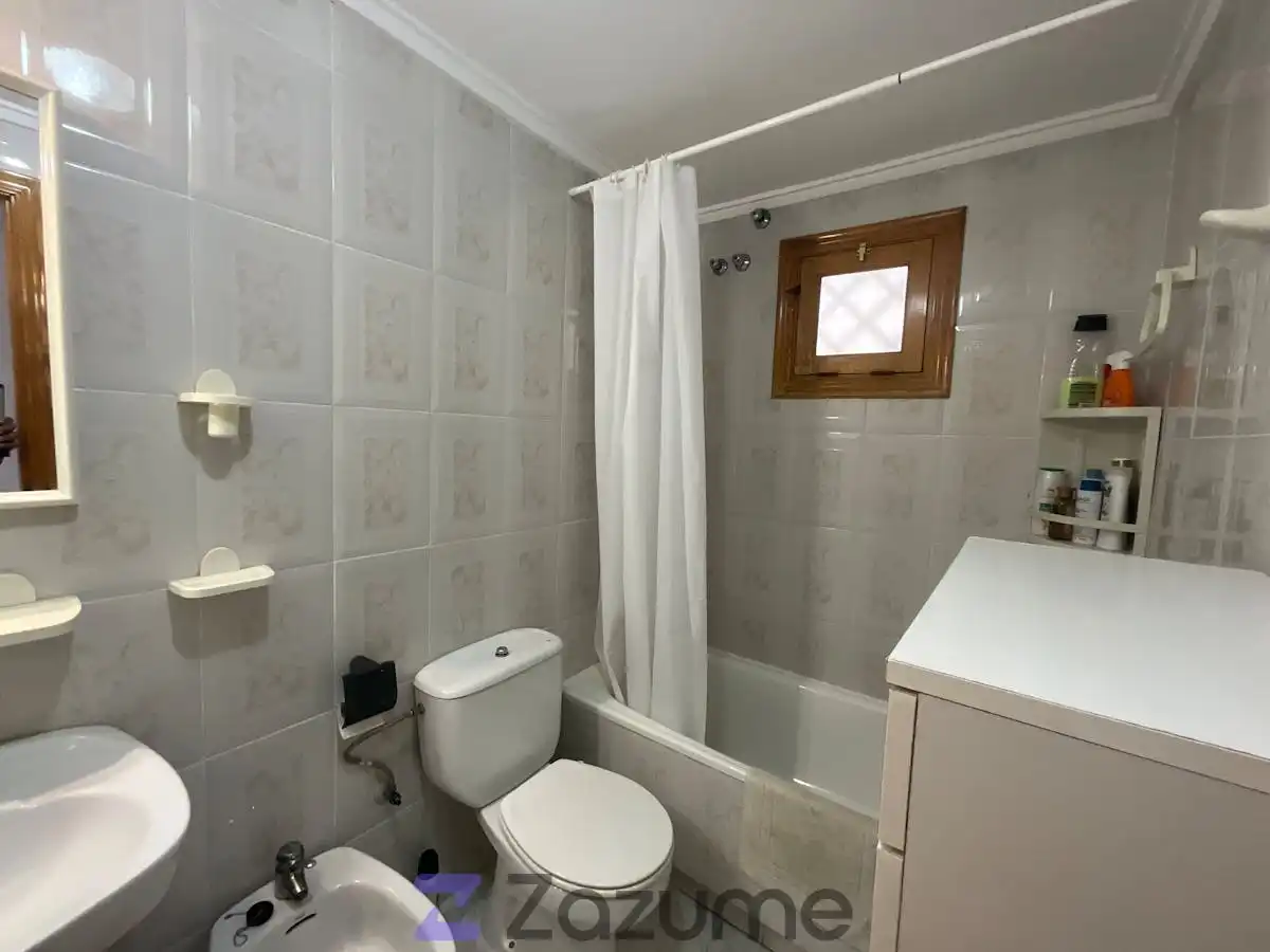 Bathroom of Study for rent in Torrevieja  with Air Conditioner, Private garden and Terrace