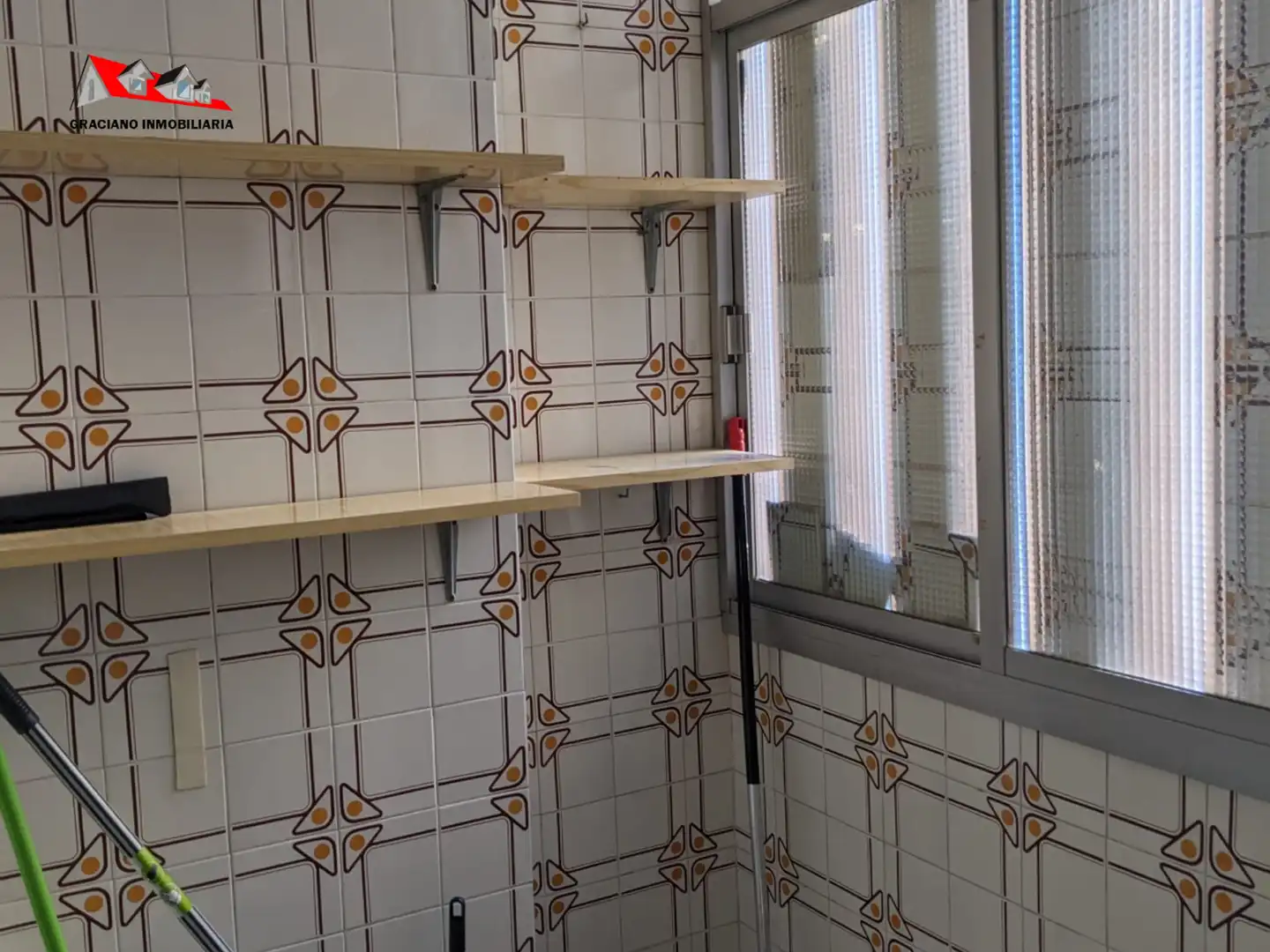 Bany de Pis en venda en Albacete amb Calefacció, Moblat i Balcó