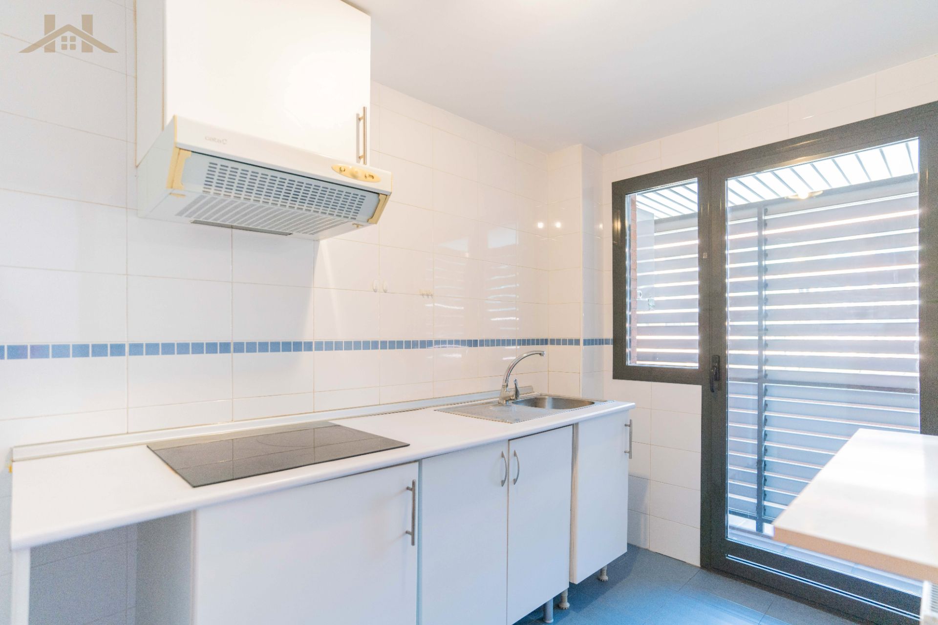 Kitchen of Flat for sale in Navalcarnero  with Heating and Storage room