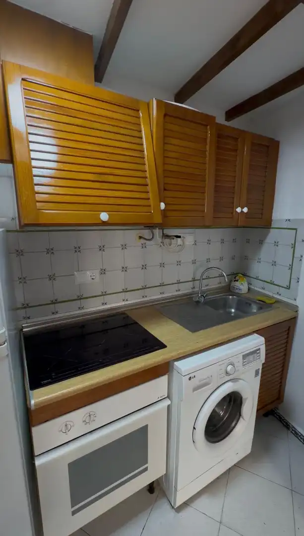 Cocina de Apartamento en venta en Torrevieja con Aire acondicionado y Amueblado