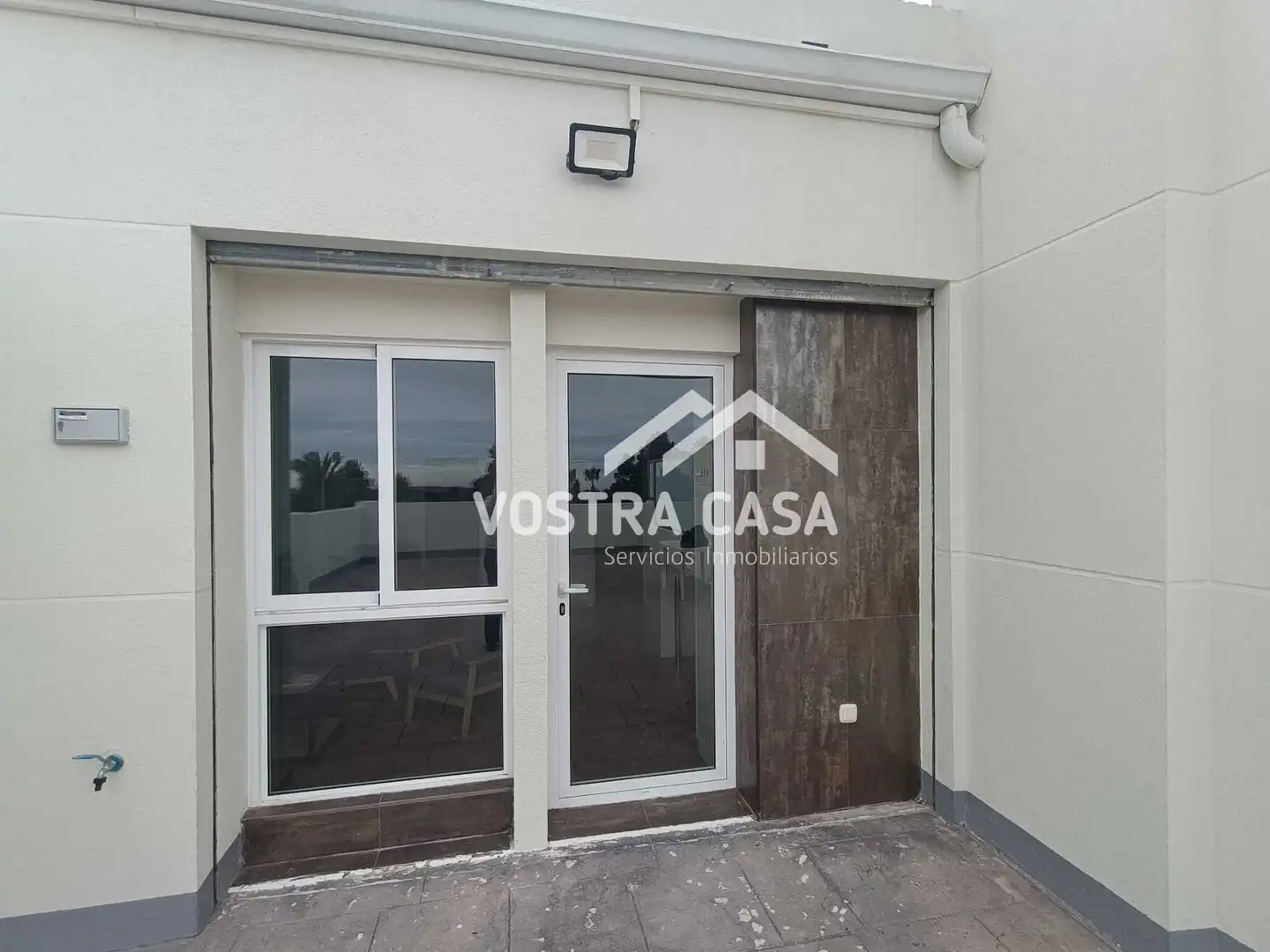 Commercial properties for rent in SALVADOR DALI , -1, Los Felipes - Corral de Carmelo