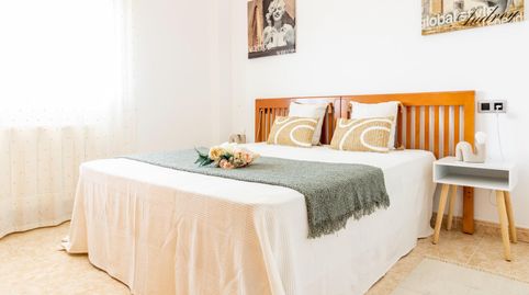 Piso de 2 habitaciones con terraza, piscina y box privado a 10 minutos de la playa de Blanes