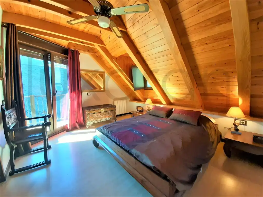 Bedroom of Houses for sale in Es Bòrdes