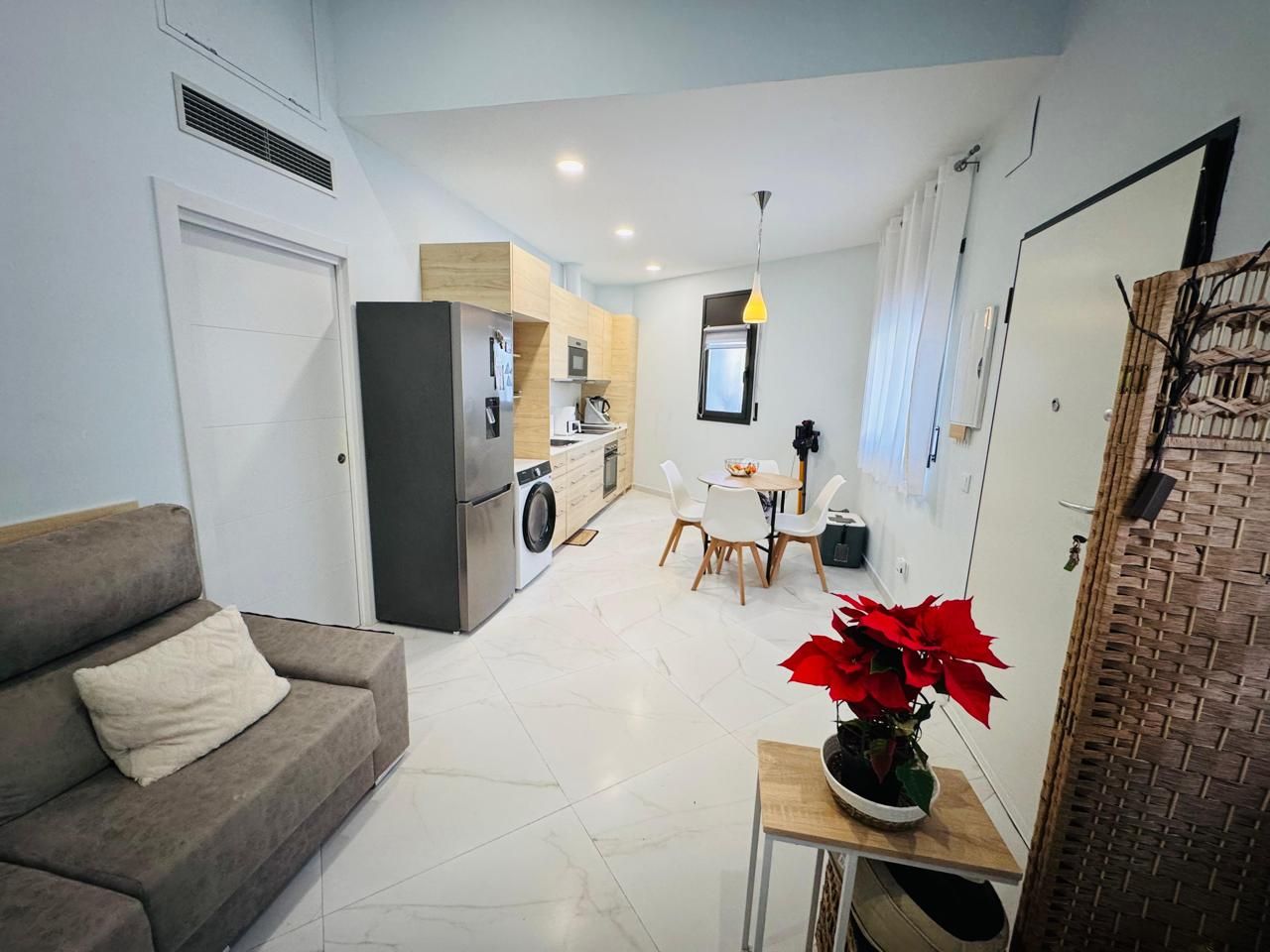 Exterior view of House or chalet for sale in Montcada i Reixac  with Air Conditioner