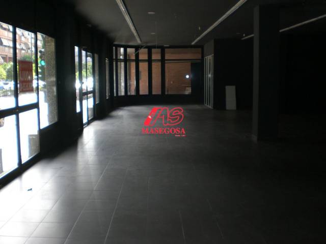Local comercial en Alquiler en Angustias - Chana - Encina