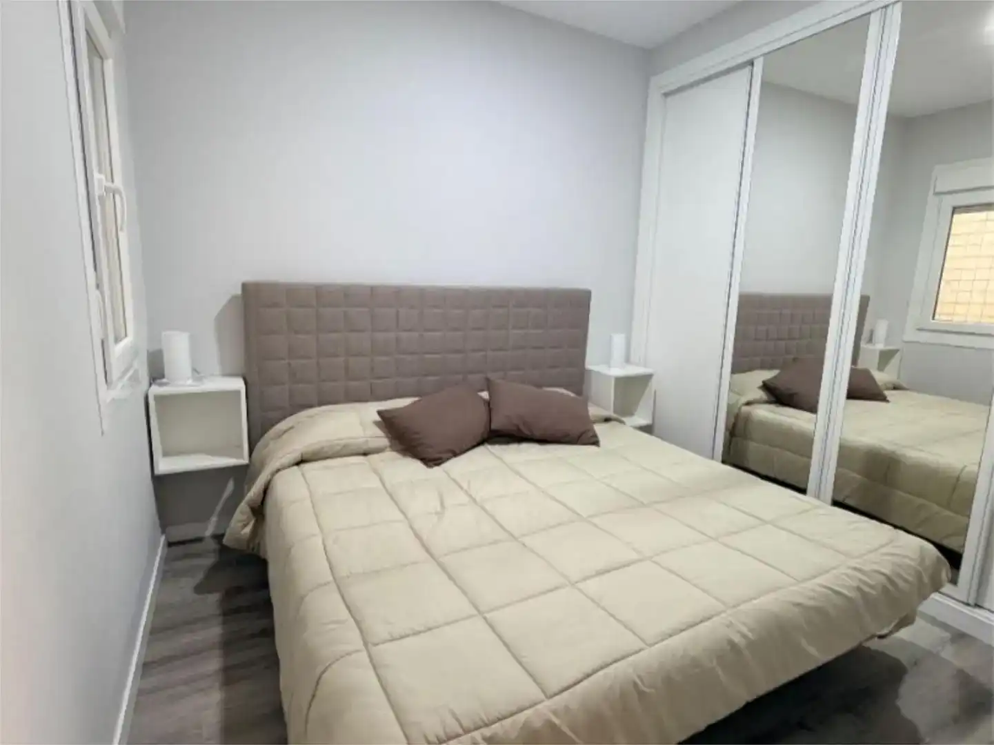Schlafzimmer von Maisonette zur Miete in Sanxenxo mit Möbliert und Balkon