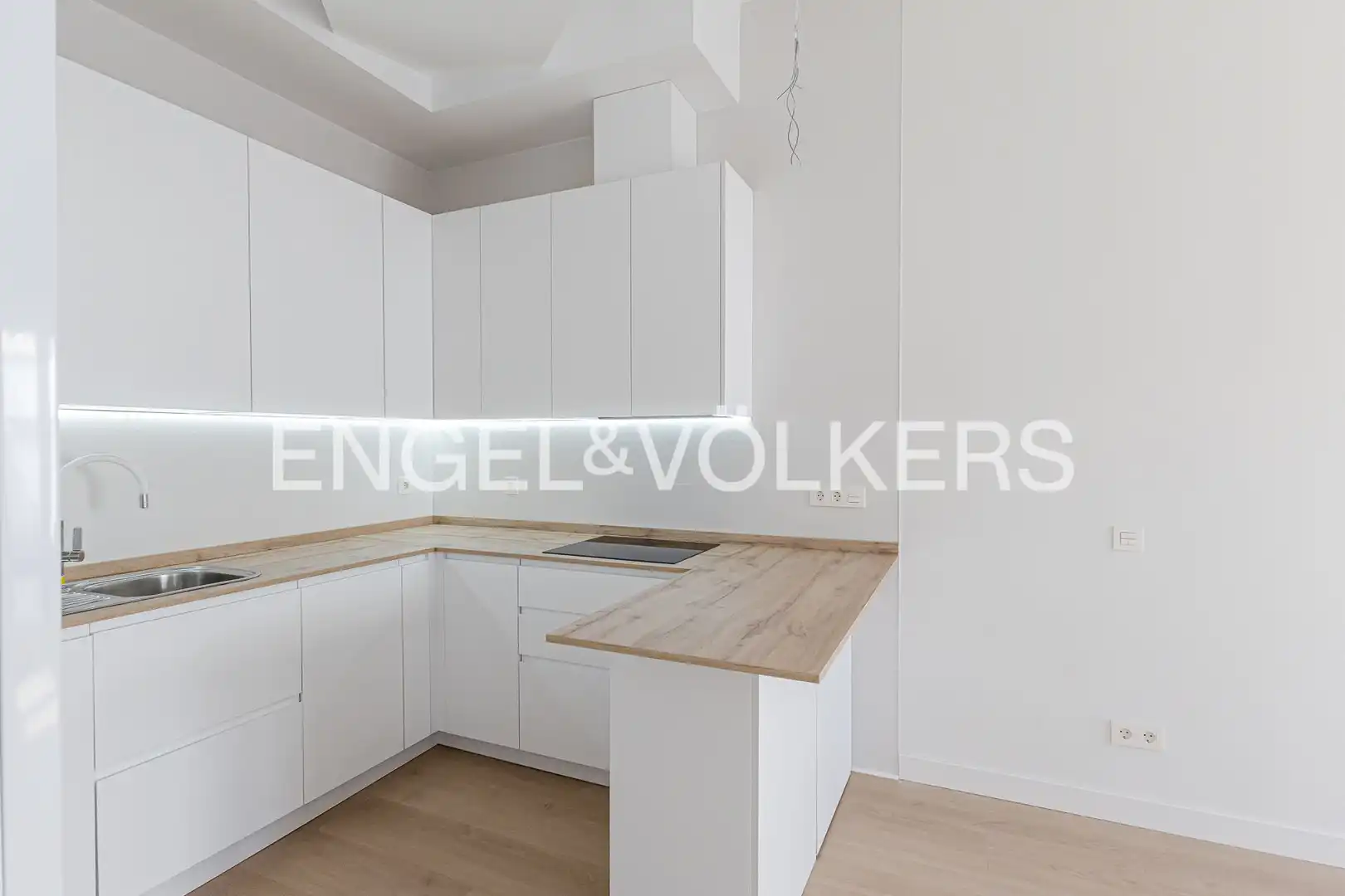 Kitchen of Attic for rent in Madrid  with Heating and Terrace