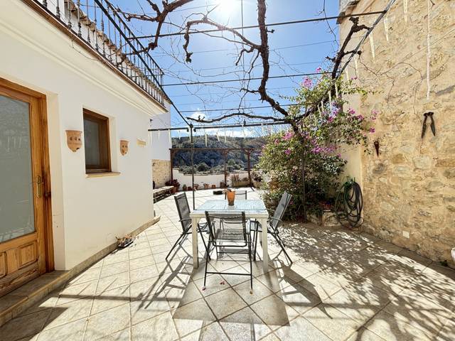 Casa-chalet en Venta en La Vall d'Alcalà