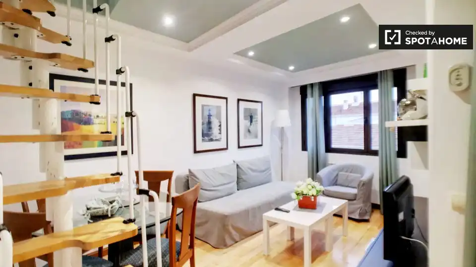 Wohnung zur Miete in Adelfas
