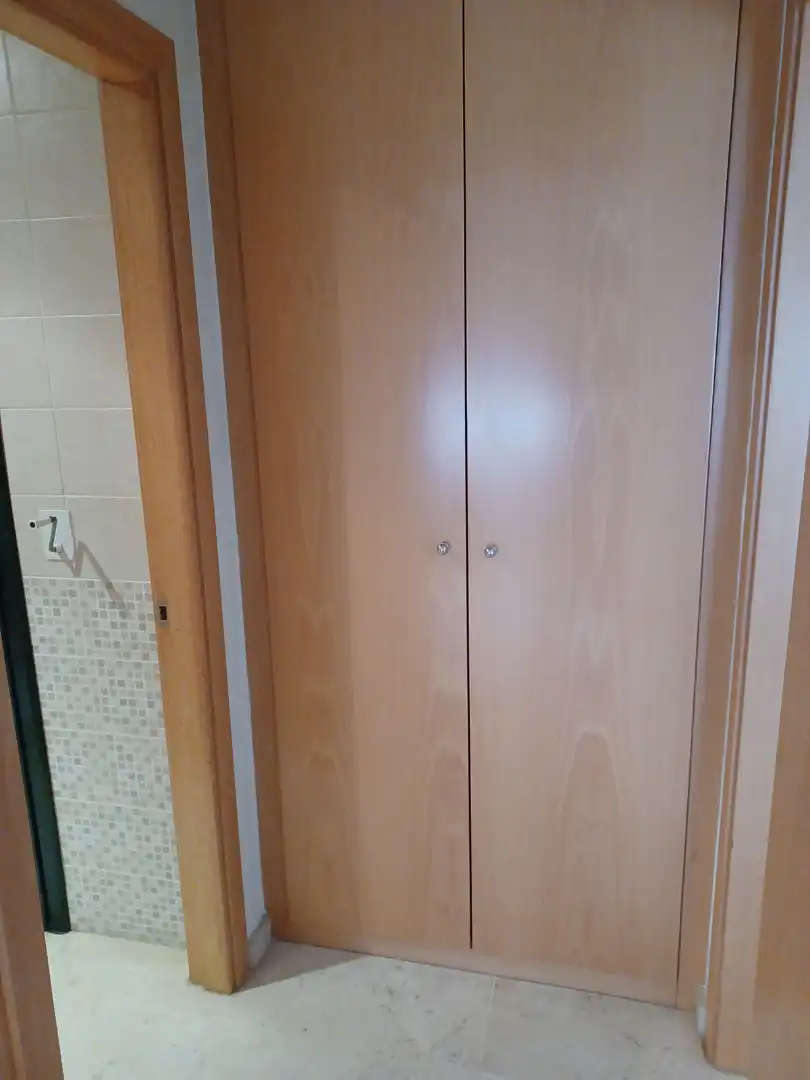 Habitación de Planta baja en venta en Figueres con Calefacción, Trastero y Amueblado