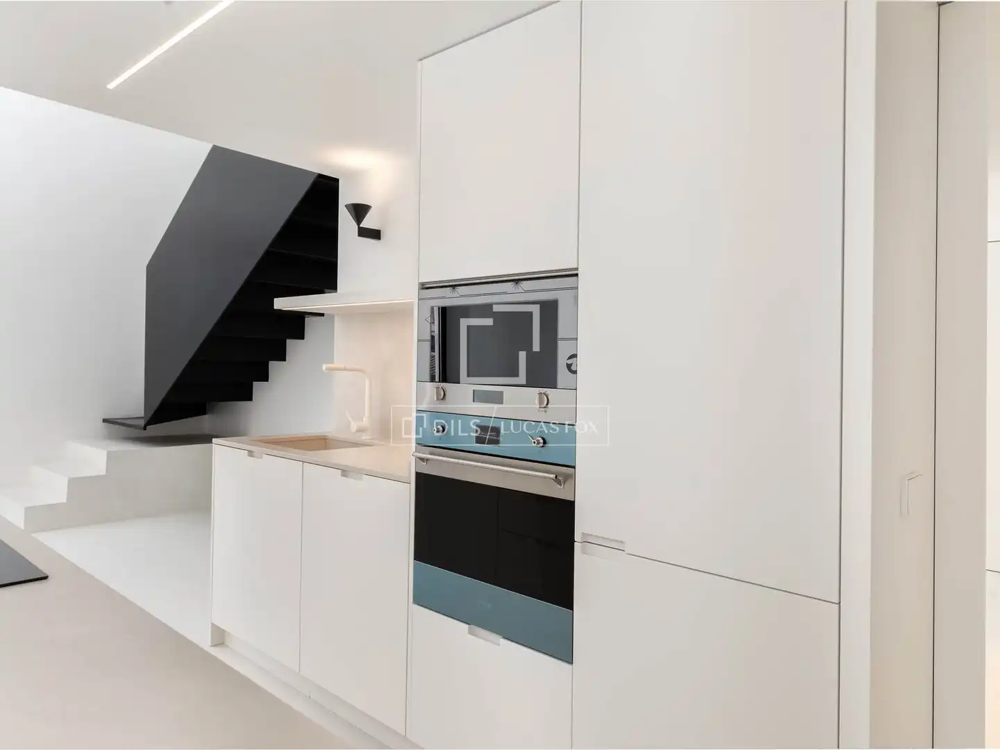 Penthouse with lift for sale in Centre - Barri Vell, imagen 8