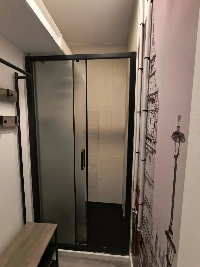 Badezimmer von Loft zur Miete in Granada mit Klimaanlage und Möbliert