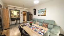 Sala d'estar de Pis en venda en  Granada Capital amb Calefacció i Terrassa