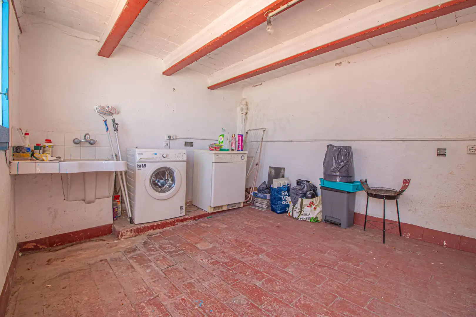 Houses for sale in Figueres  with Heating, Private garden and Internet