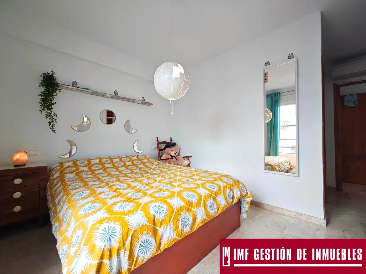 Habitación de Casa o chalet en venta en Vélez-Málaga con Aire acondicionado, Calefacción y Terraza