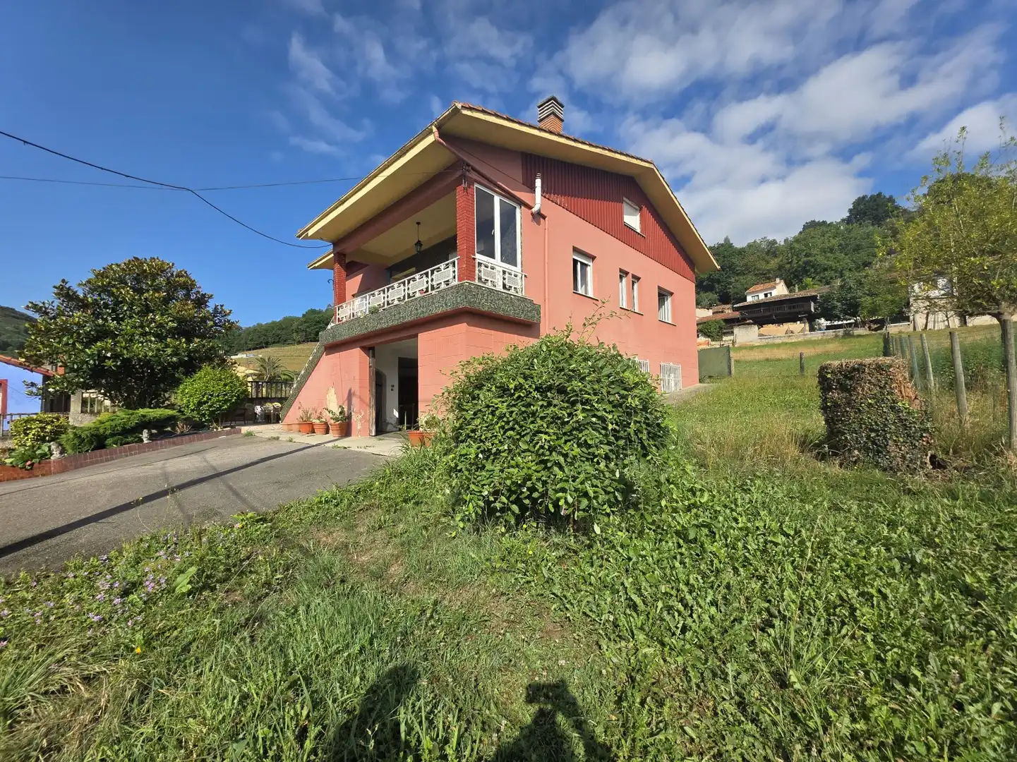 Vista exterior de Casa o chalet en venta en Siero con Calefacción, Parquet y Terraza