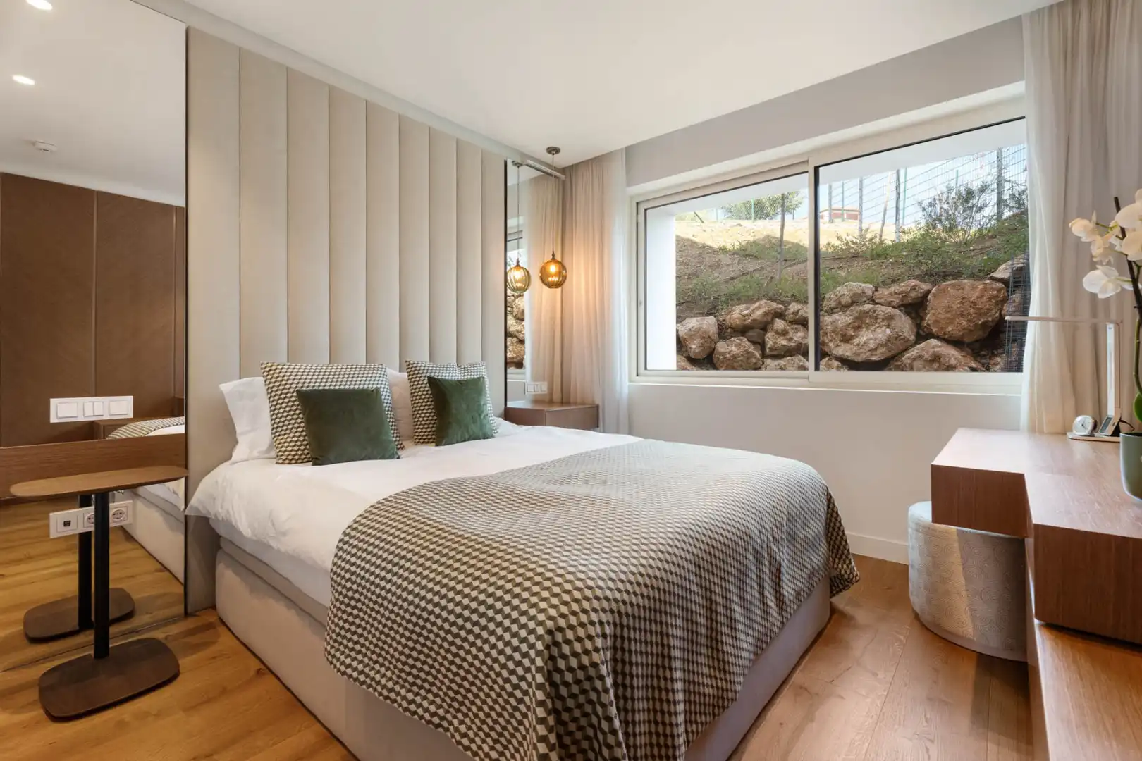 Habitación de Planta baja en venta en Ojén con Aire acondicionado, Jardín privado y Terraza