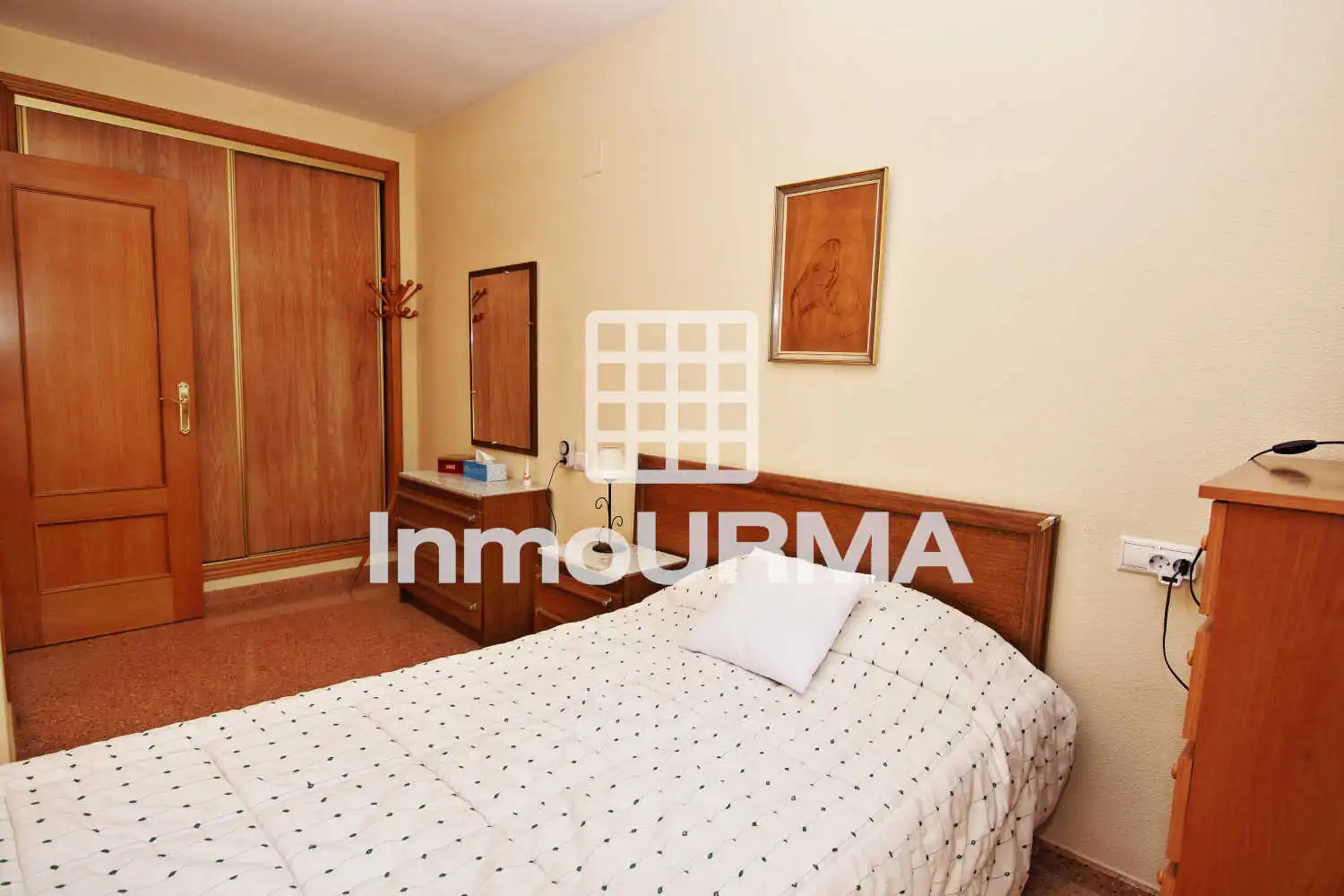 Habitación de Piso en venta en San Vicente del Raspeig / Sant Vicent del Raspeig con Aire acondicionado, Trastero y Amueblado