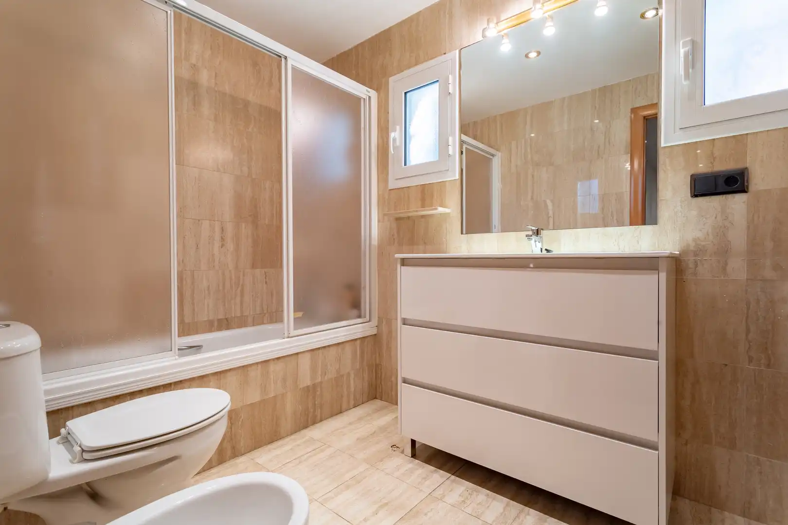 Chalet con piscina en venta en Avinguda de la Diputació 98, imagen 17