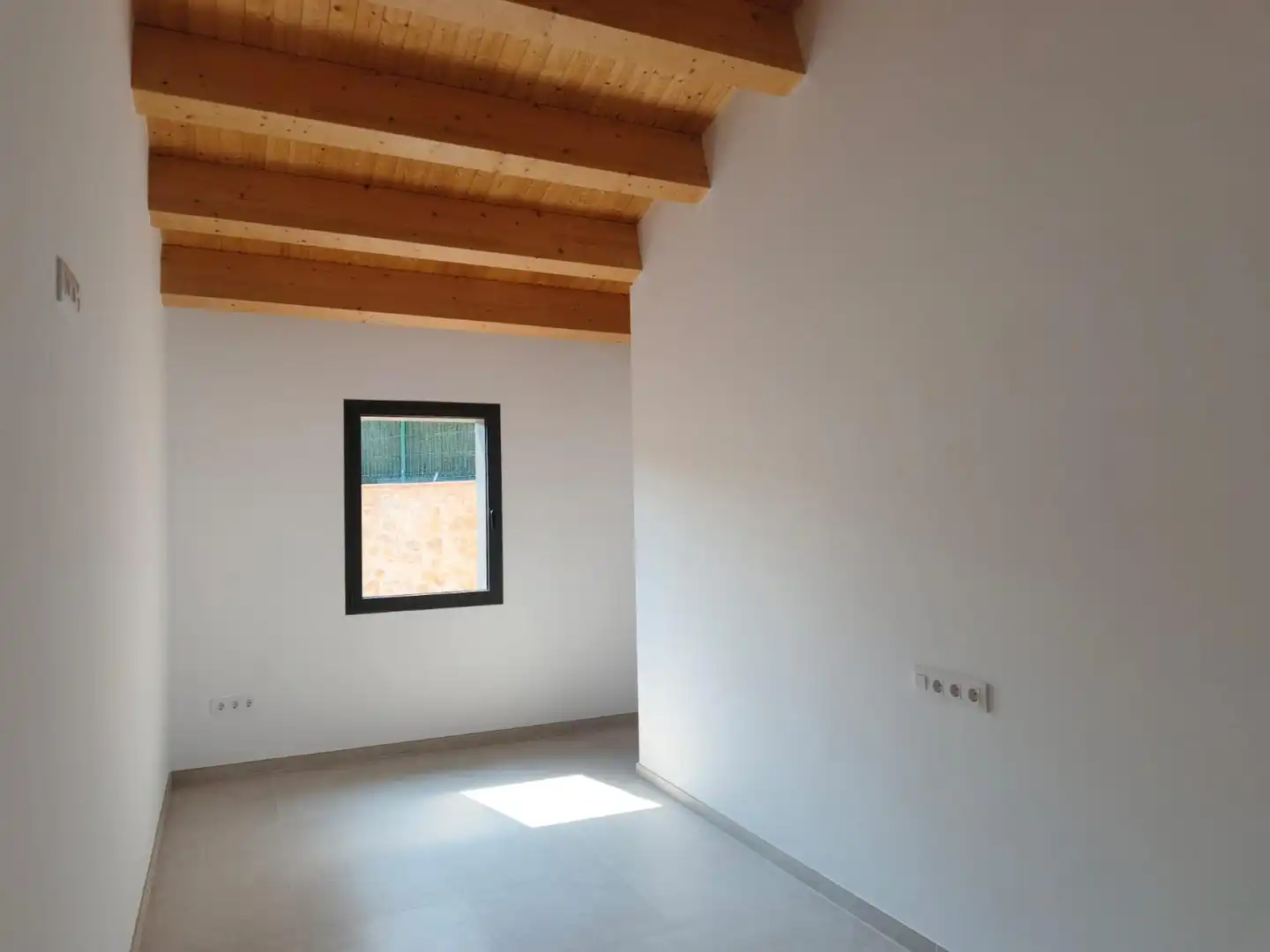 Detached homes for rent in Bàscara