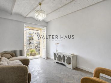 Wohnung mit Balkon zum Verkauf in Carrer de Casp