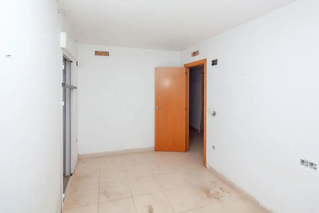 Others for sale in C/ Colombaires, imagen 18