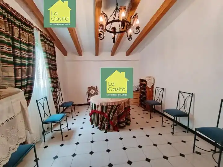 Casa o xalet en venda en Albacete amb Aire condicionat, Jardí privat i Traster