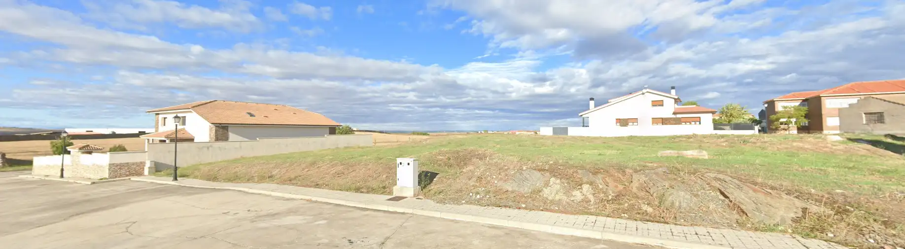 Terreny residencial en venda a Santa María la Real de Nieva