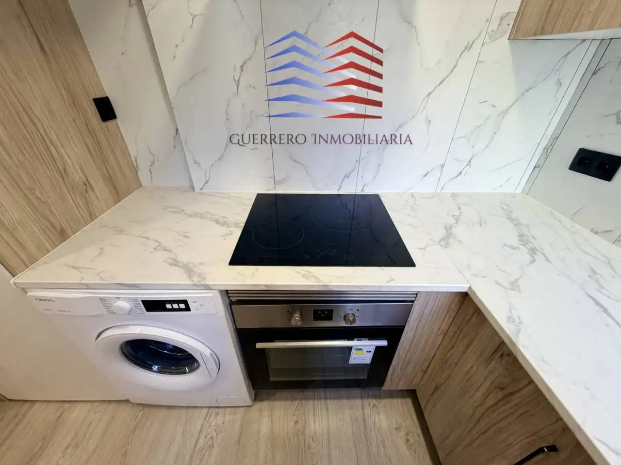 Kitchen of Flat for rent in Ourense Capital   with Heating, Storage room and Furnished