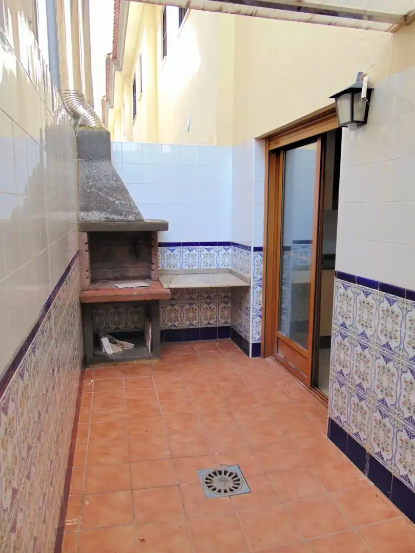Cocina de Casa adosada en venta en San Pedro del Pinatar con Terraza, Balcón y Alarma