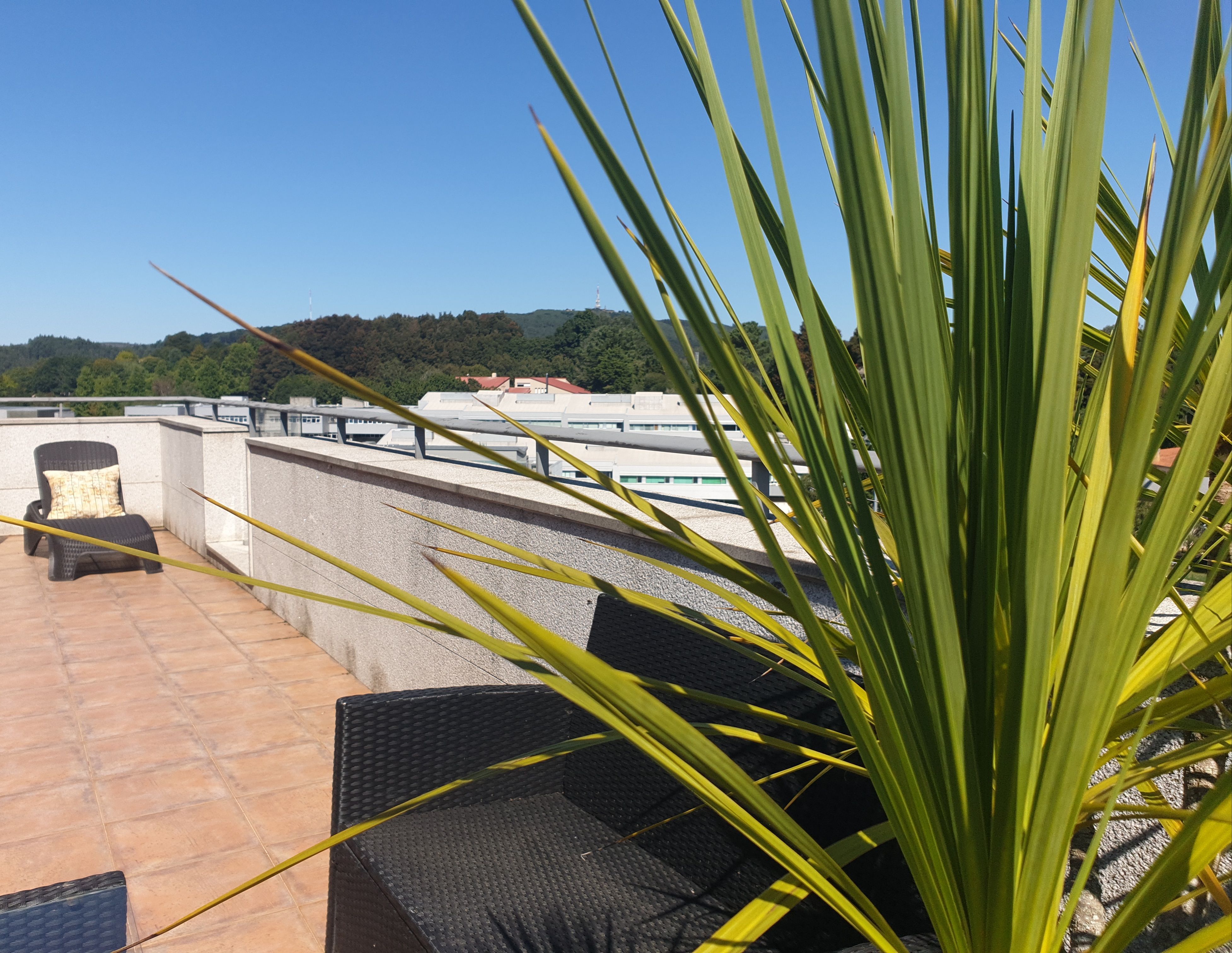 Terrassa de Àtic de lloguer en Santiago de Compostela  amb Calefacció, Parquet i Terrassa