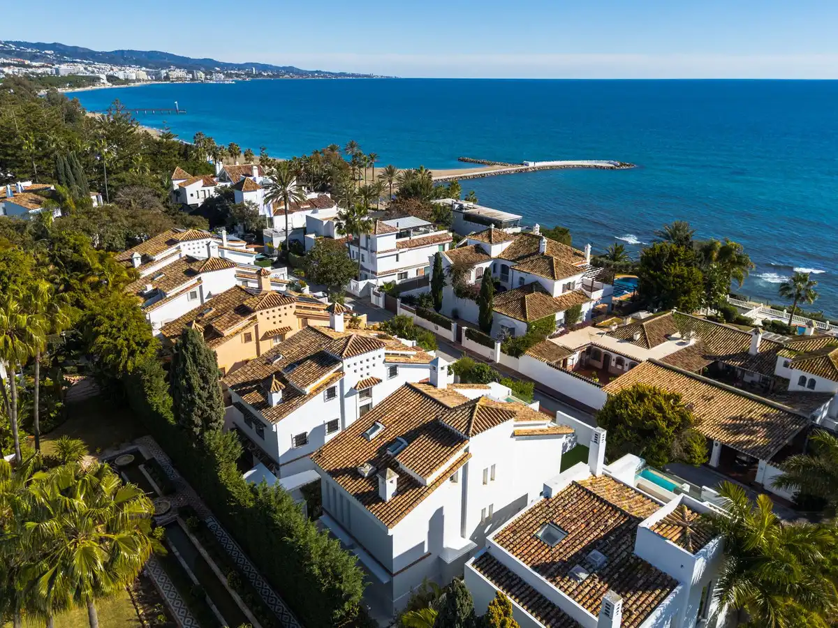Exterior view of Detached homes for sale in Marbella  with Air Conditioner, Private garden and Terrace