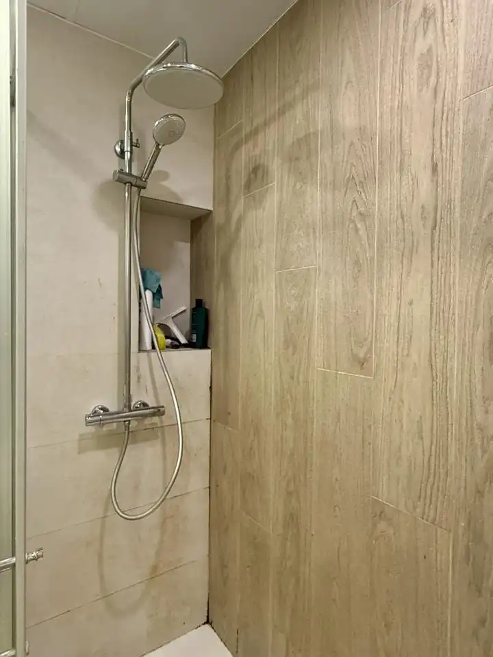 Baño de Piso en venta en Barcelona con Balcón