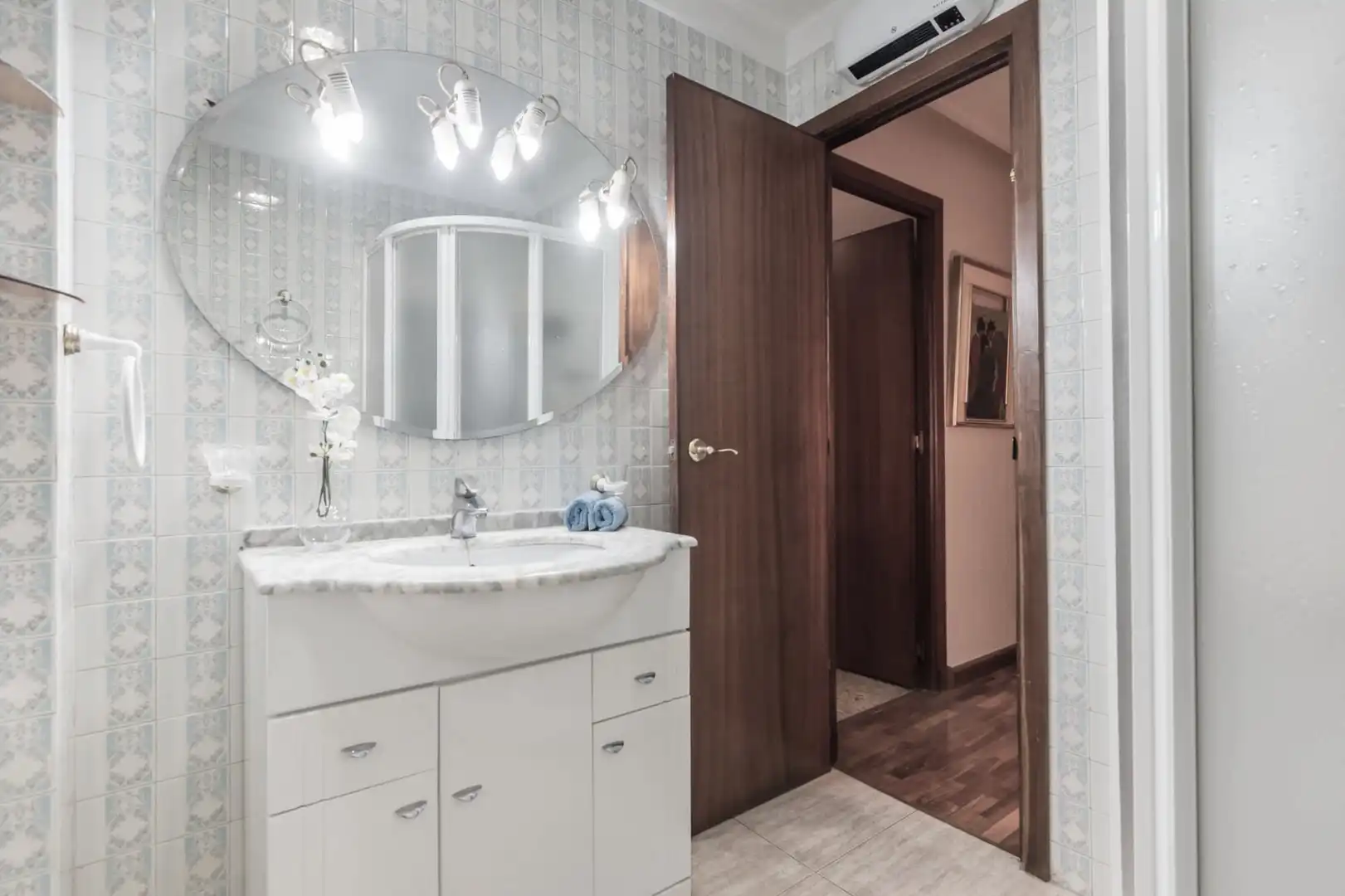 Baño de Piso en venta en Murcia con Parquet, Amueblado y Horno