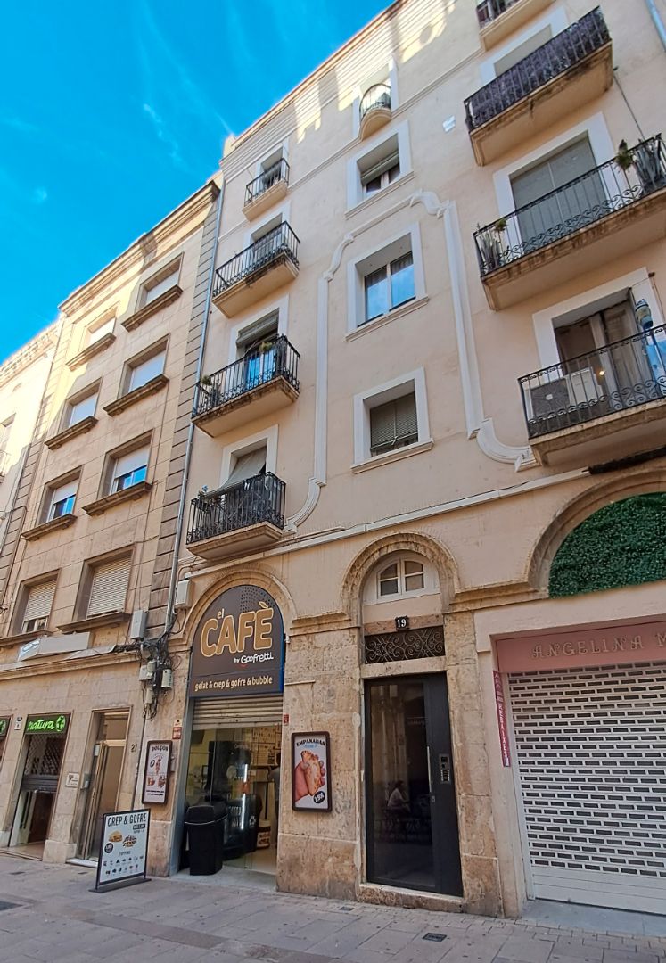 Vista exterior de Piso en venta en  Tarragona Capital con Aire acondicionado y Calefacción