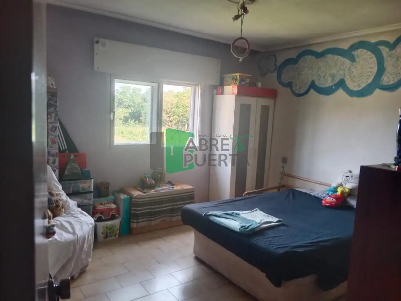 Habitación de Casa o chalet en venta en Leiro con Calefacción, Jardín privado y Parquet