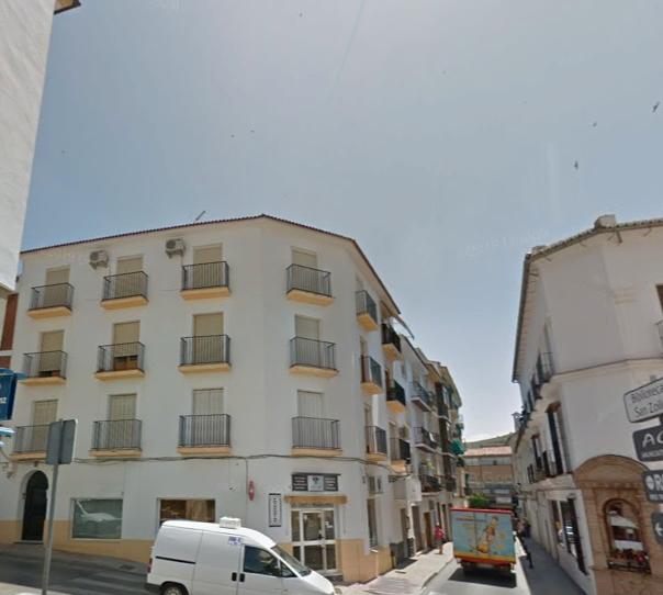 Foto 1 de Pis en venda a Calle Señor de Los Avisos, Cueva de Menga, Málaga