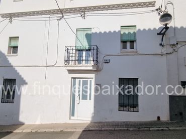 Maison mitoyenne avec balcon à vendre à El Castell de Cubelles