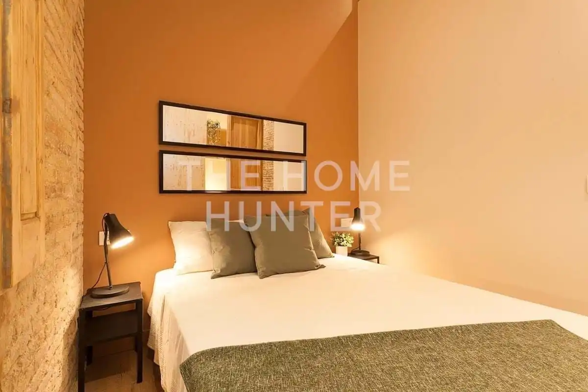 Schlafzimmer von Wohnung zum Verkauf in Barcelona mit Heizung, Privatgarten und Terrasse