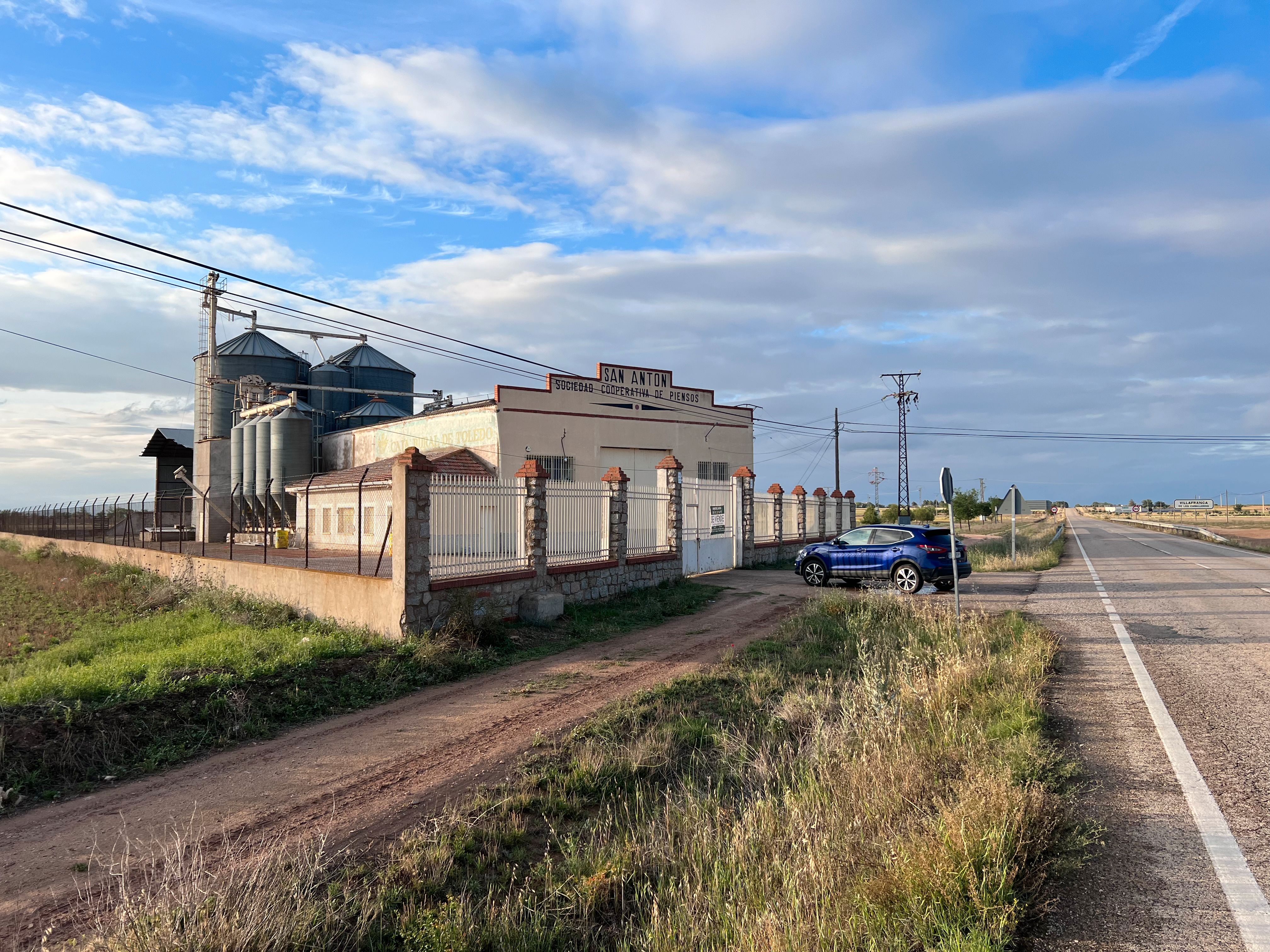 Exterior view of Industrial buildings for sale in Villafranca de los Caballeros
