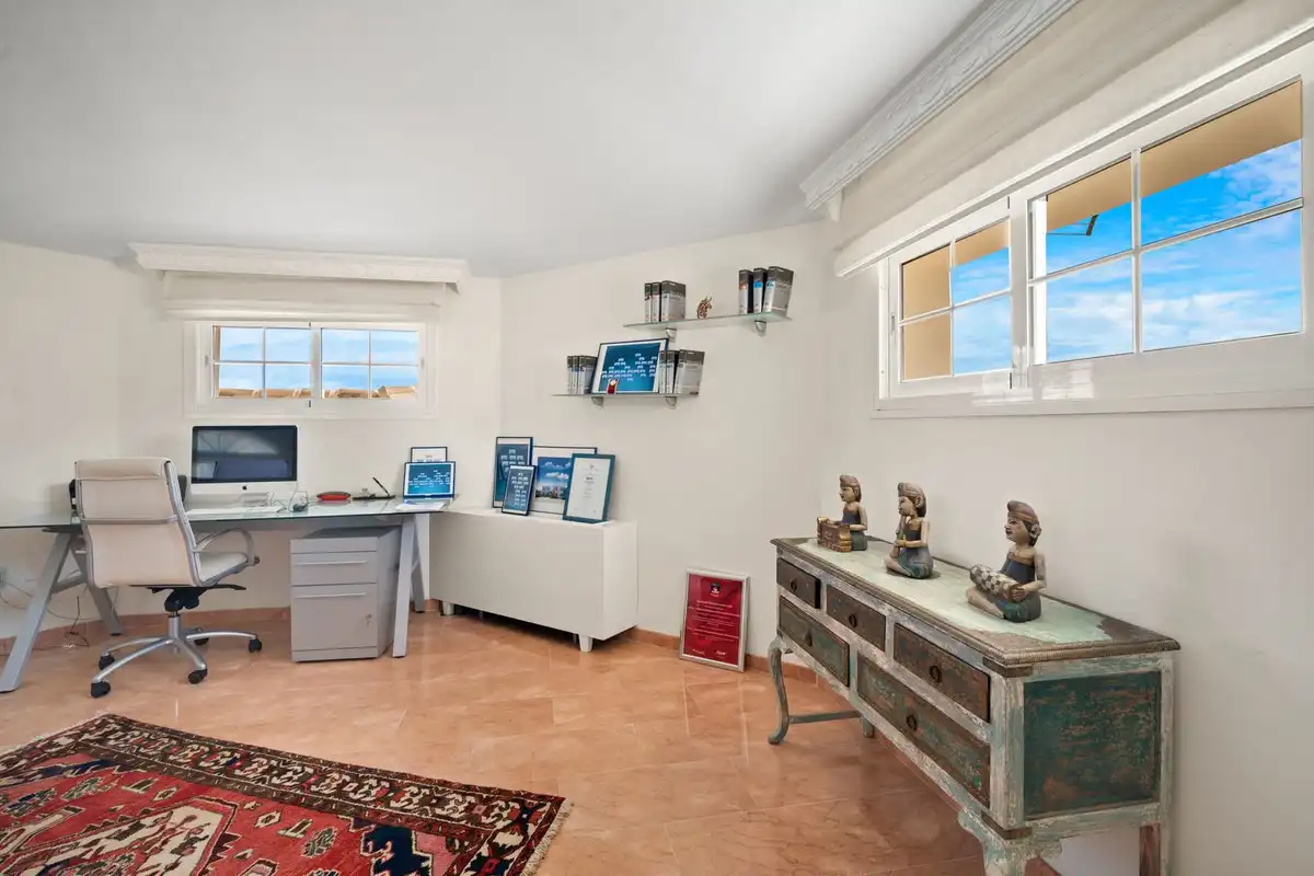 Chalet con piscina en venta en Benahavís pueblo, imagen 35