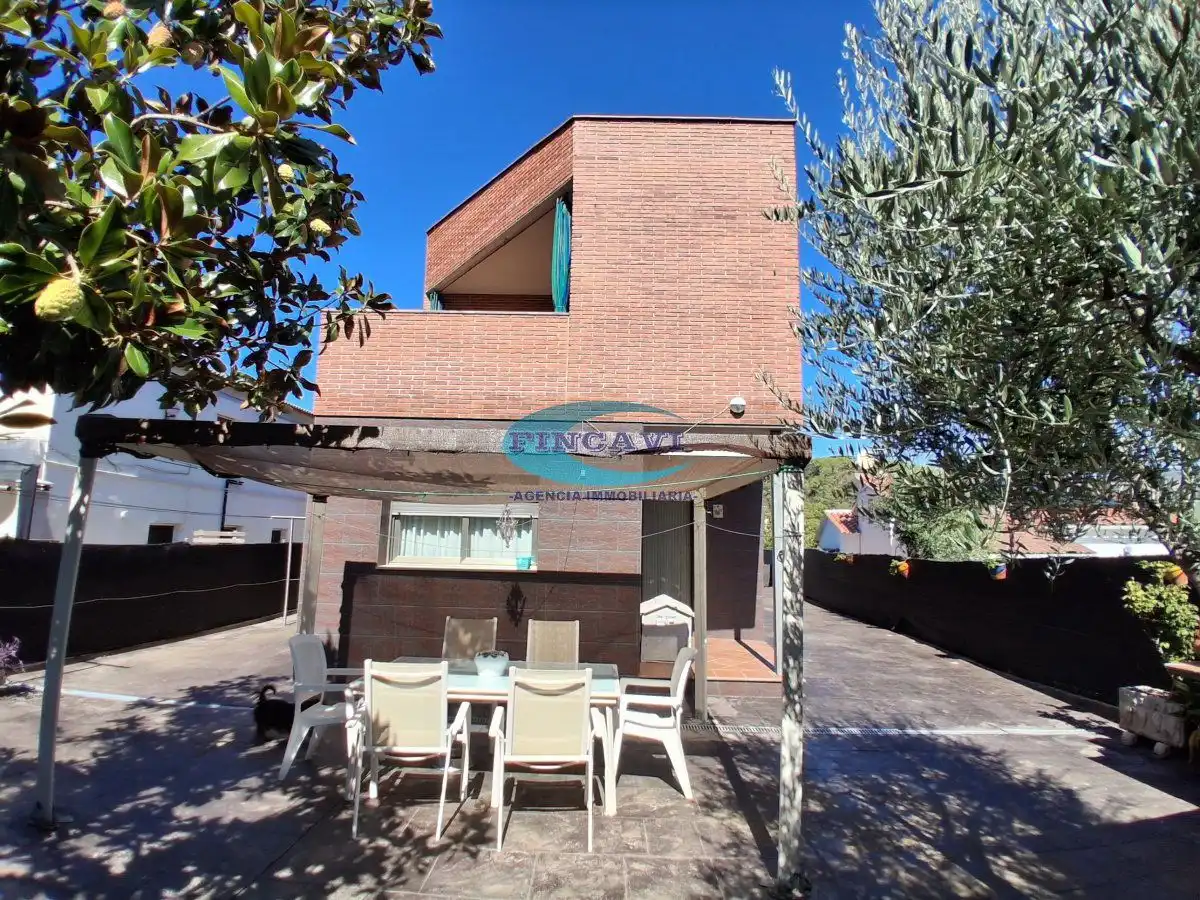 Casa en venta en Bigues i Riells del Fai, imagen 2