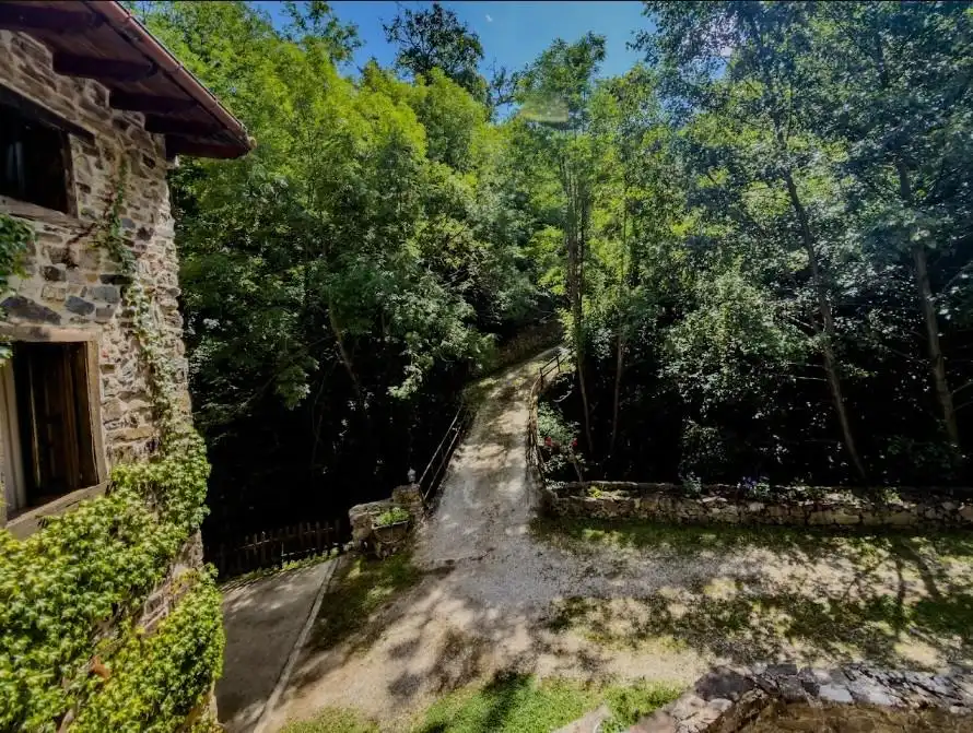 Vista exterior de Casa o chalet en venta en Pesaguero con Calefacción, Terraza y Amueblado