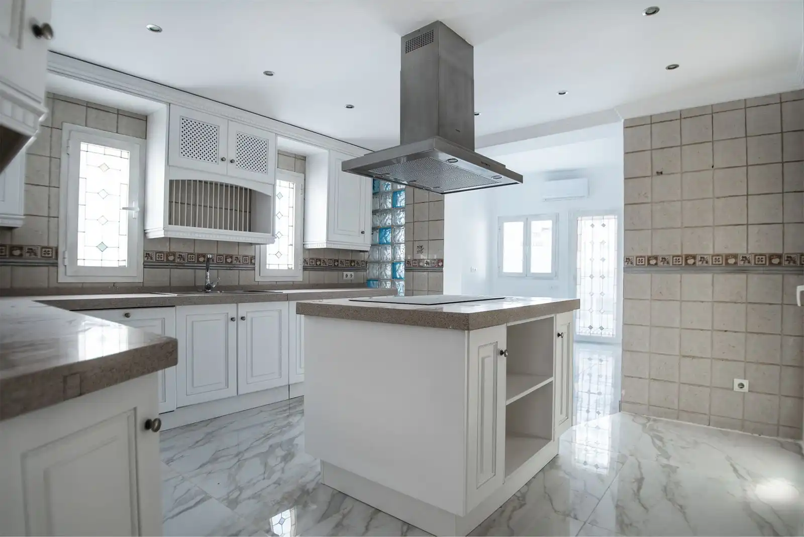 Kitchen of Houses for rent in Marbella  with Air Conditioner, Heating and Private garden